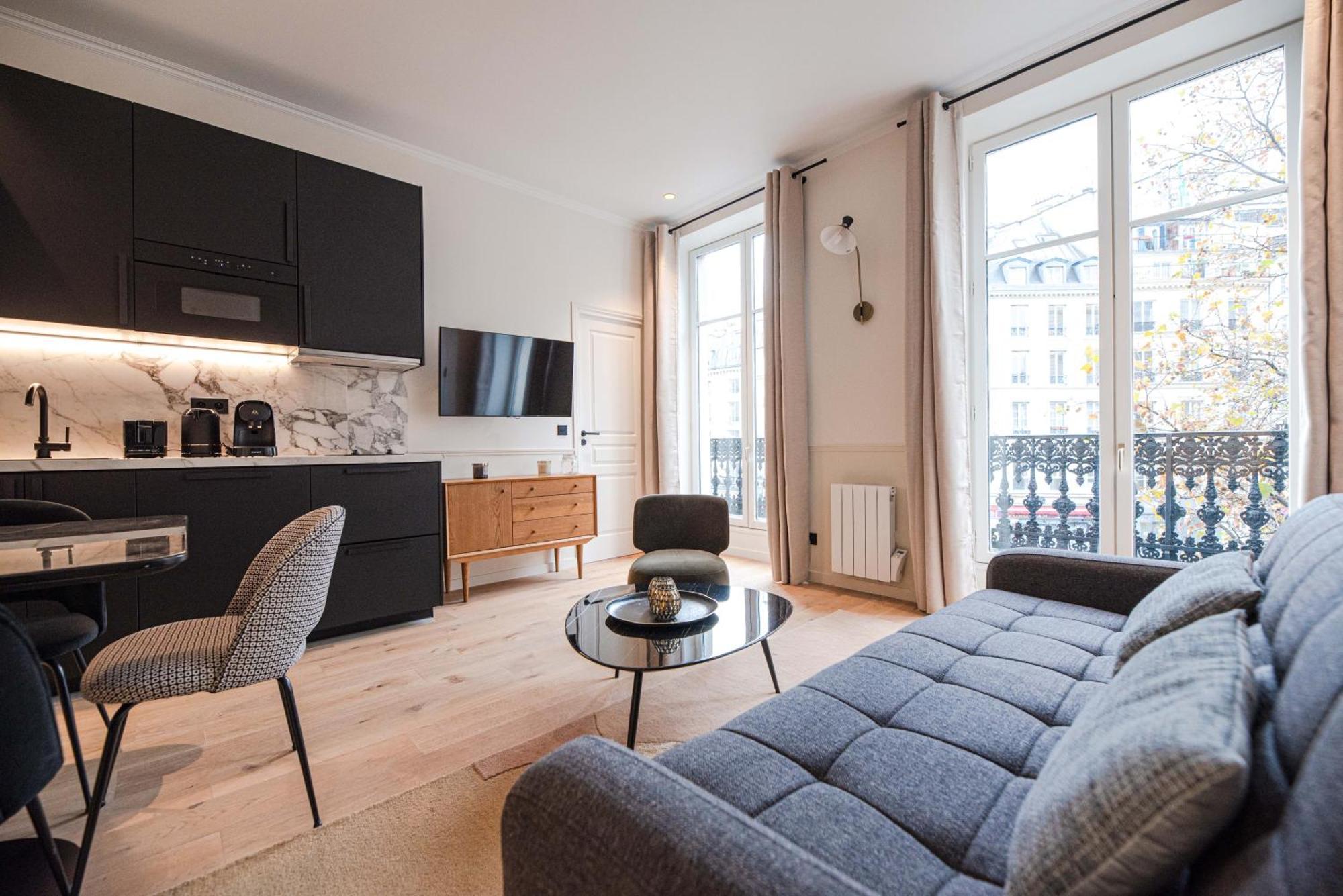 Appartamento Mbm - Luxury Center Parigi