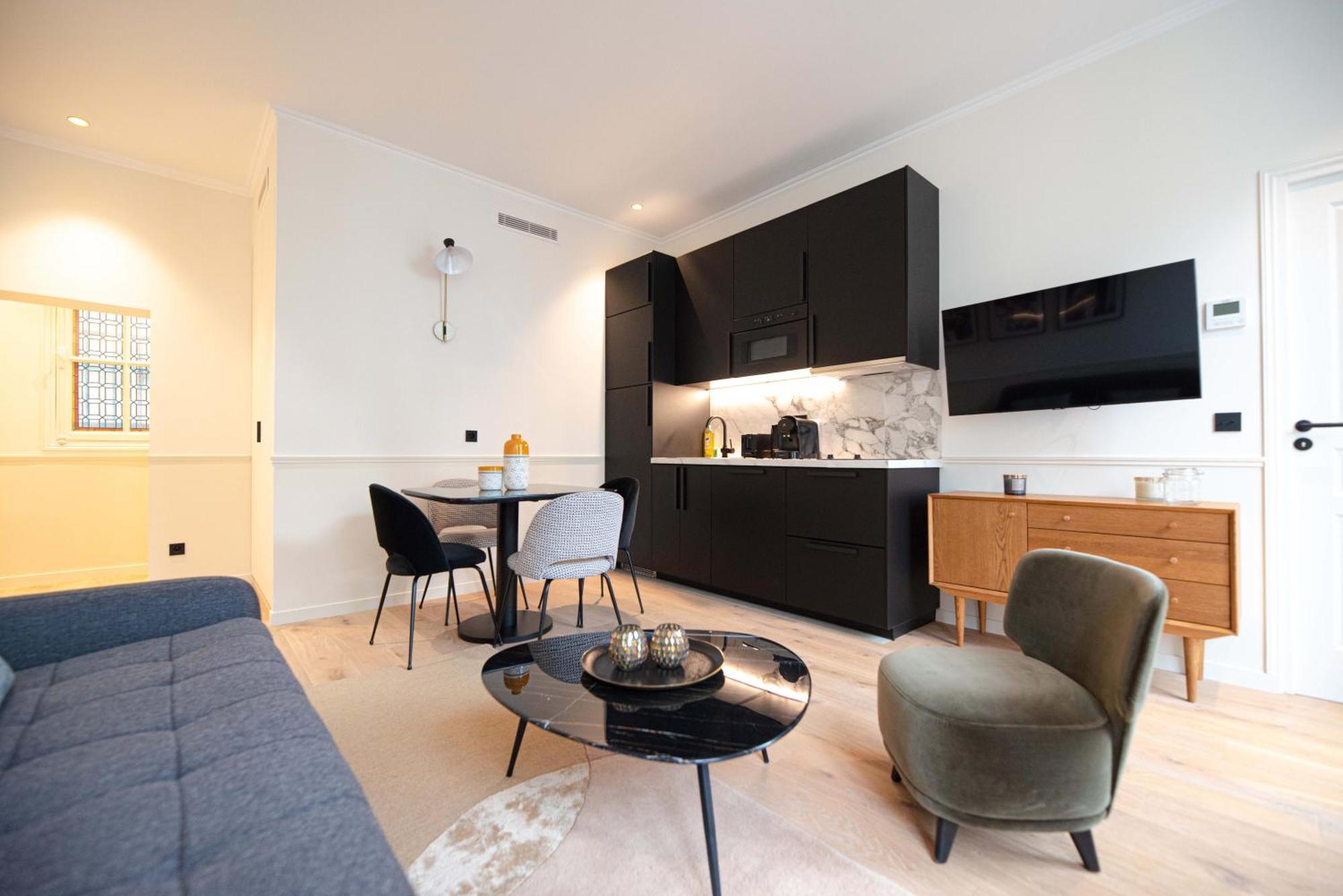 Mbm - Luxury Center Parigi